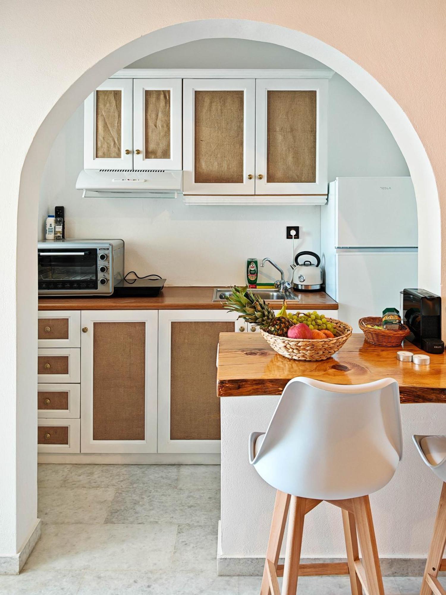 Paraga Suites Naxos City Eksteriør billede