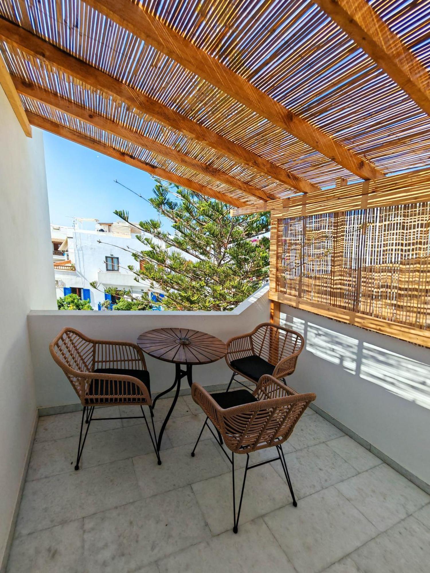 Paraga Suites Naxos City Eksteriør billede